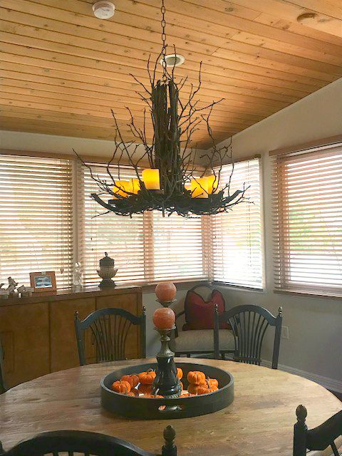 Battery operated candles twig chandelier