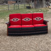 Molesworth Sofa with Reversible Chimayo and Leather Cushions - Image 13