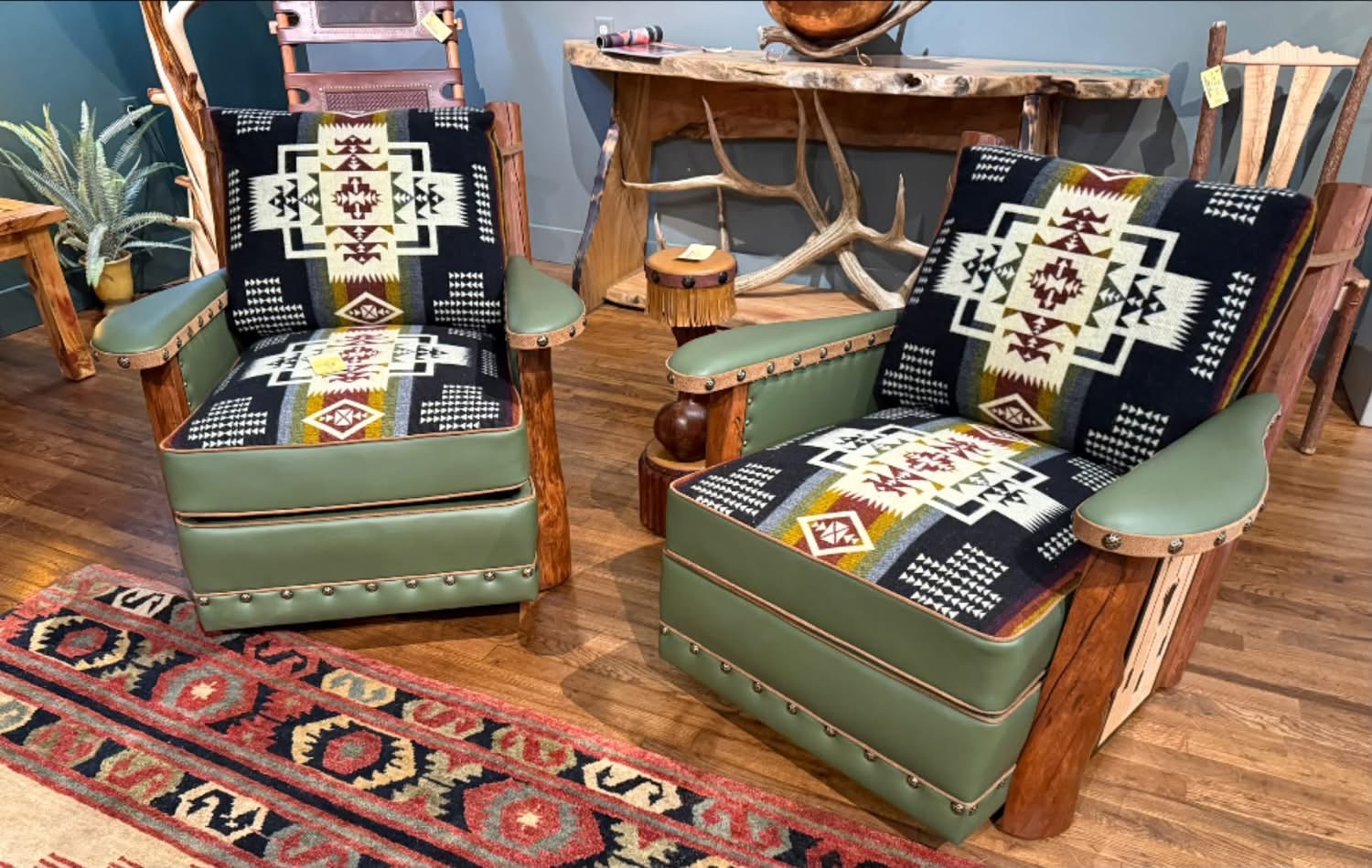 Buffalo Lodge Club Chair - Image 4